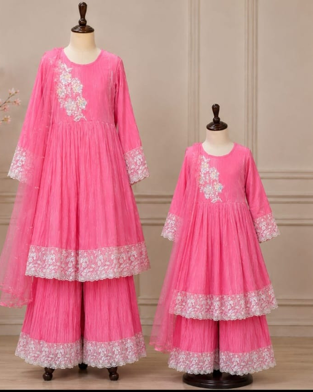 Velvet mecsi with baby girl 21999PKR with out baby mecsi 15000PKr Velvet 3-Piece Maxi – Twinning Set - Image 1